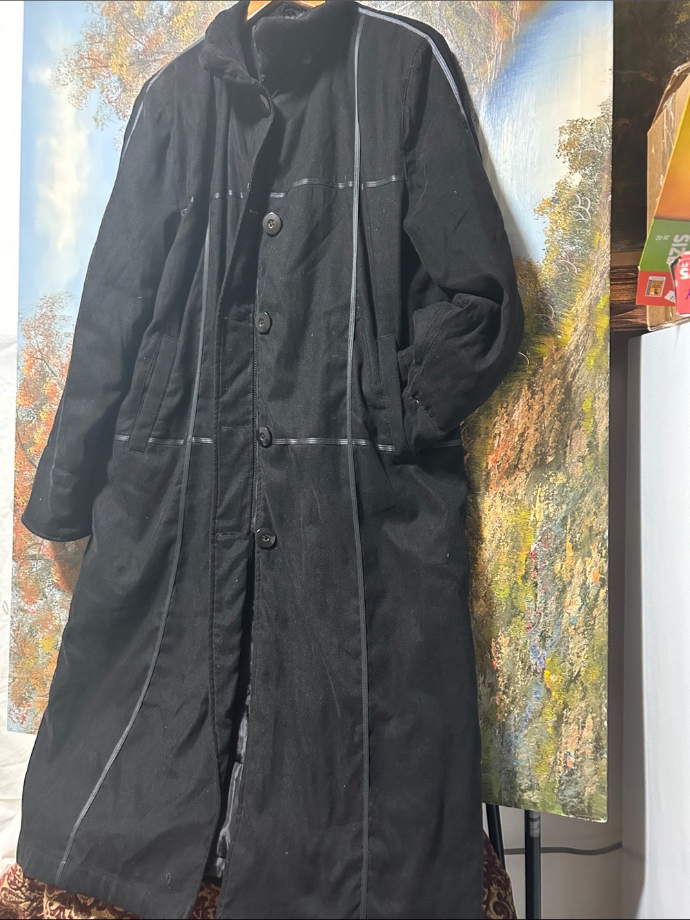MAR.LO Women Vintage Trench Coat .